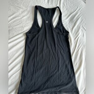 Lulu lemon bundle: 1 black tank + 2 black straight bottom leggings w waist band